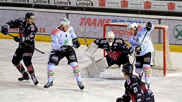 Shutouts For Pustertal And Ritten