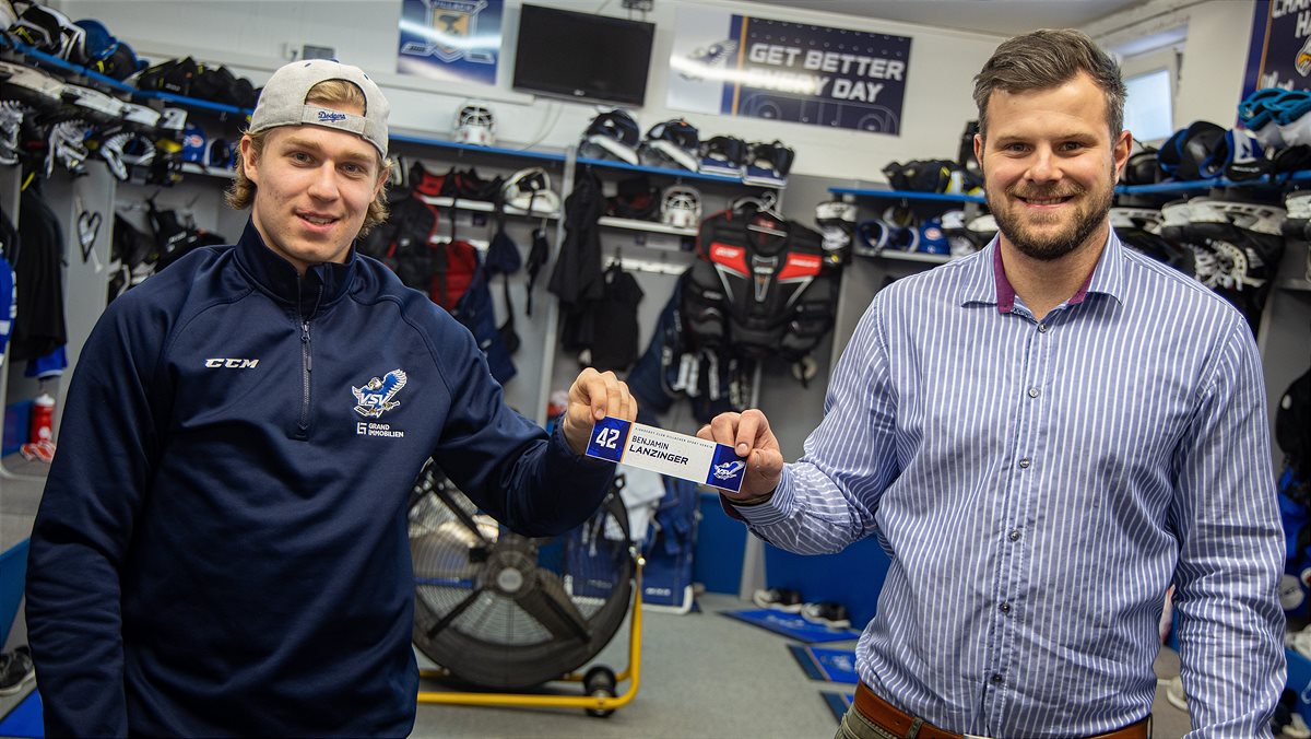 VSV-GM Andreas Napokoj mit Benjamin Lanzinger