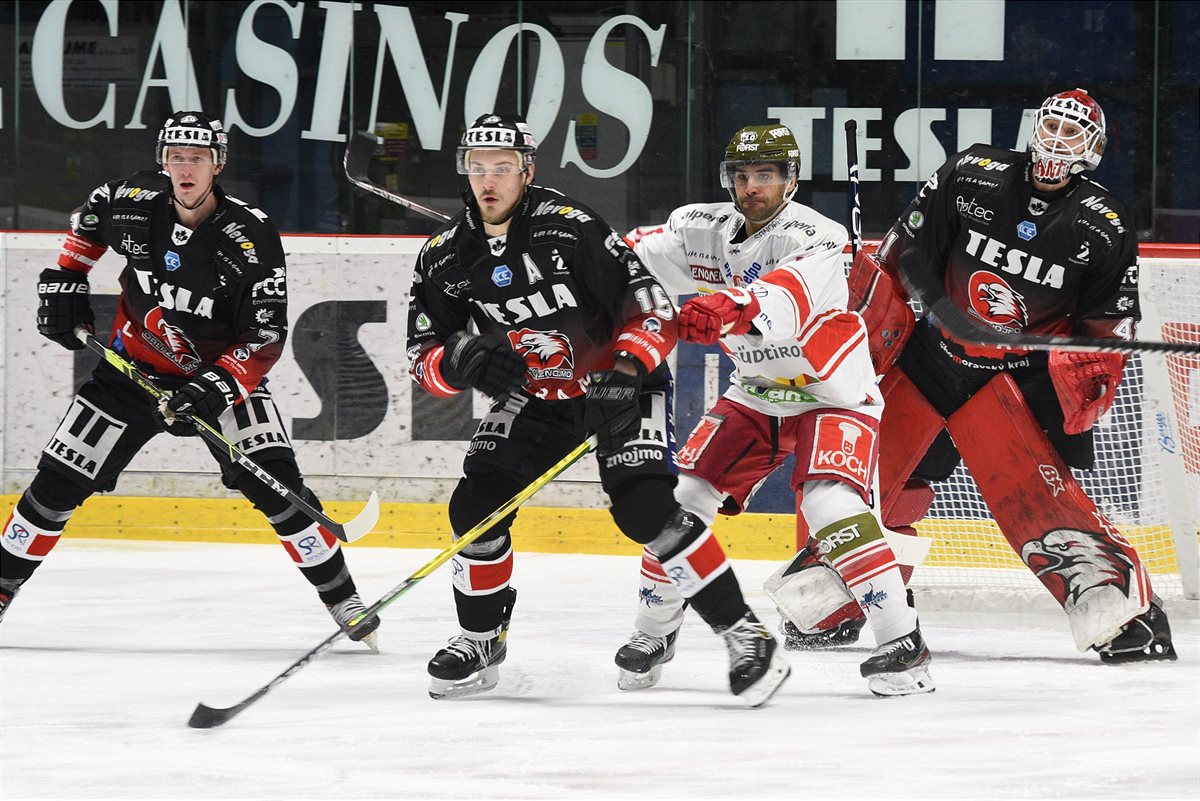 ZNO vs. HCB